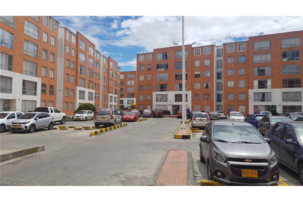 Apartamento conjunto cerrado 3 hab Nueva Castilla