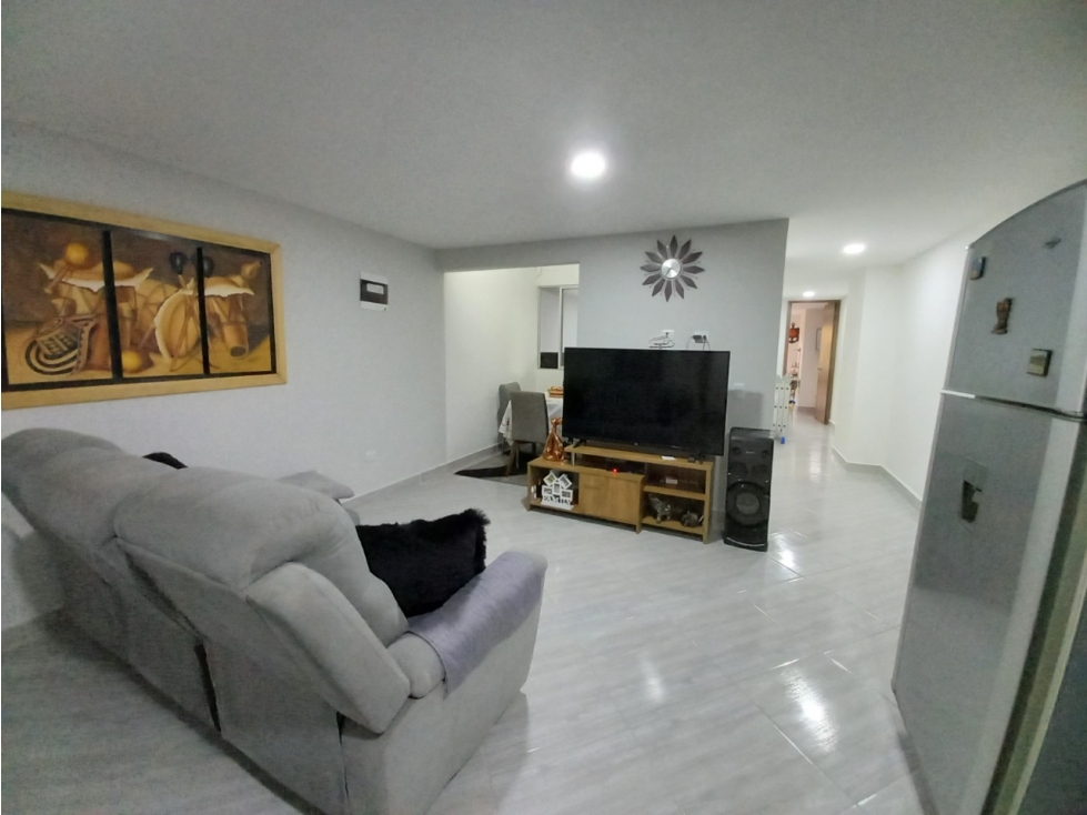 VENDO APARTAMENTO EN SABANETA - EL CARMELO II