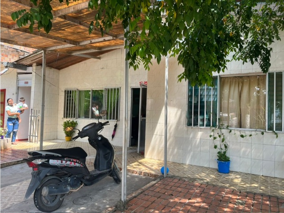 Vendo casa en leticia