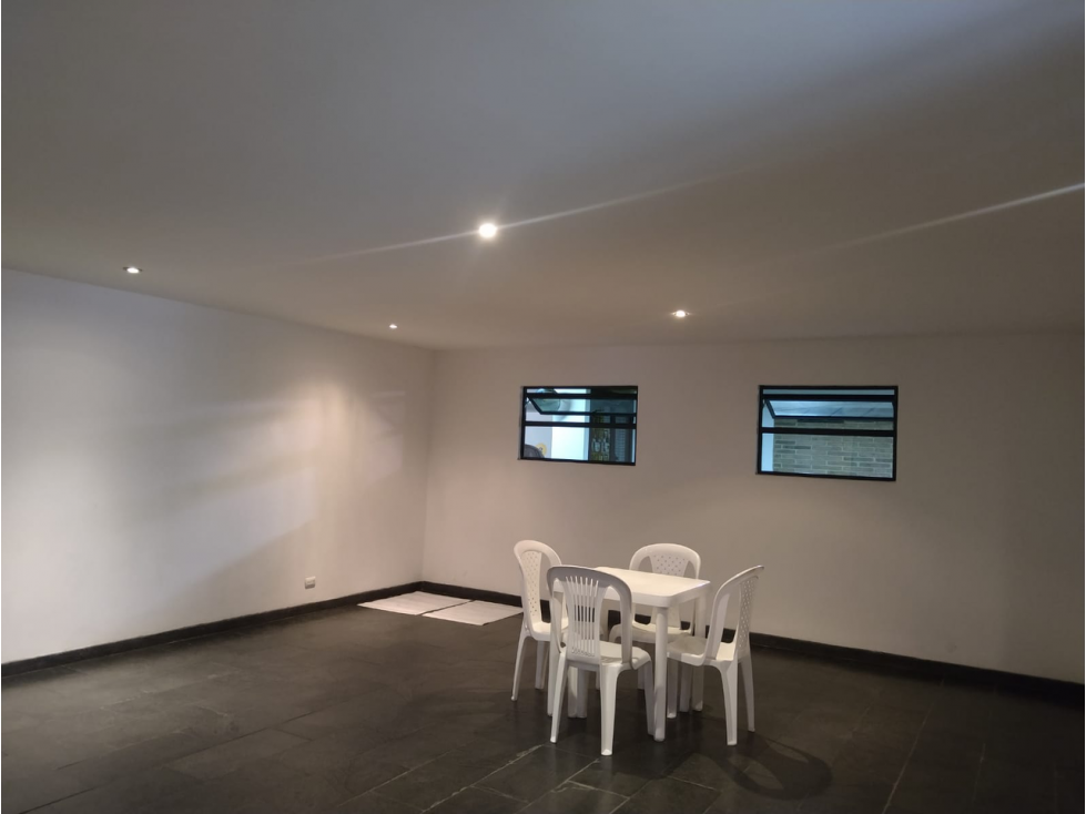 VENTA  APARTAMENTO SANTA BARBARA