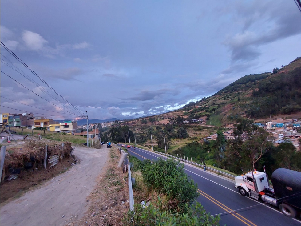 Vendo Lote Urbanización Altos de Fray Ezequiel Pasto - RR