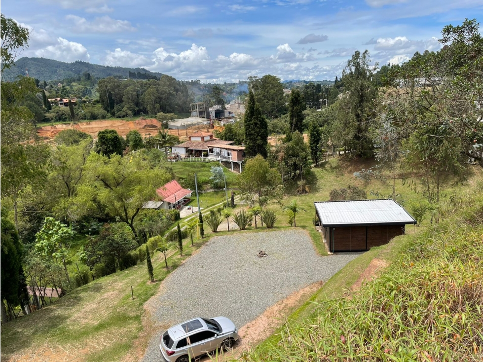 Venta de lote con cabaña en Guarne Antioquia
