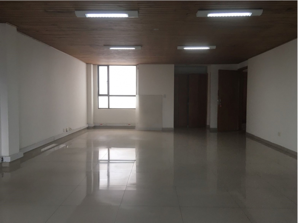 Bogota arriendo oficina en el batan 45 mts