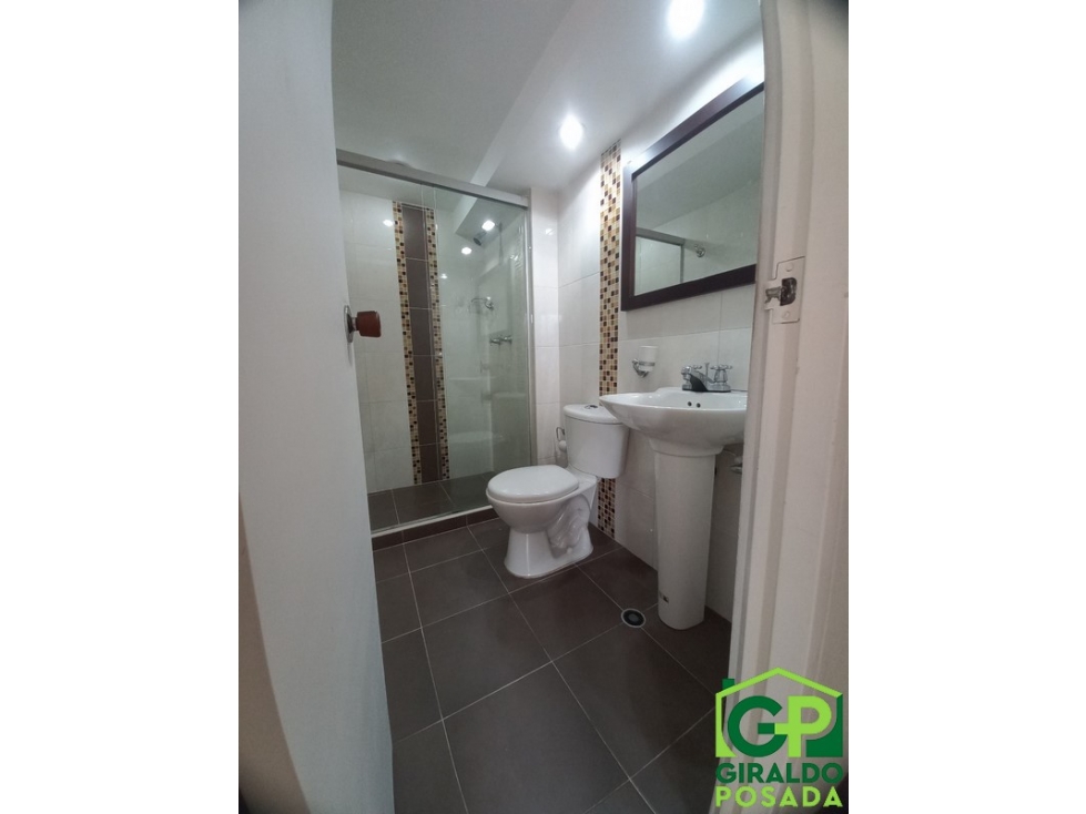 ARRIENDO  APARTAMENTO AMOBLADO  EN BELEN LA MOTA