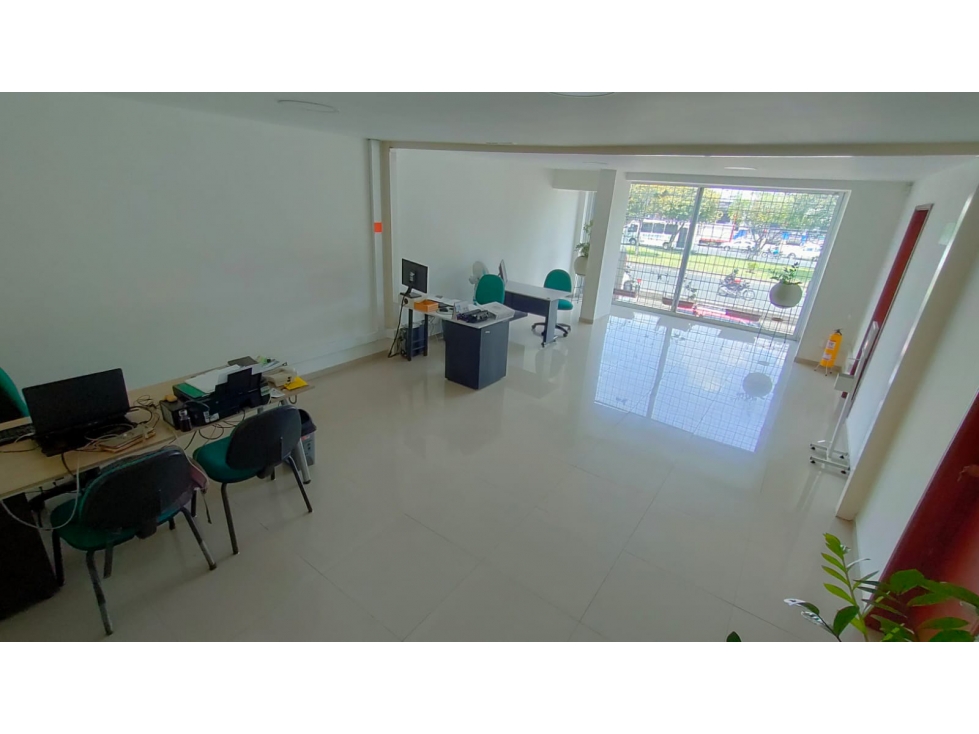 Venta Oficina  de 490mtrs2 en Colseguros, Sur de Cali 7896.