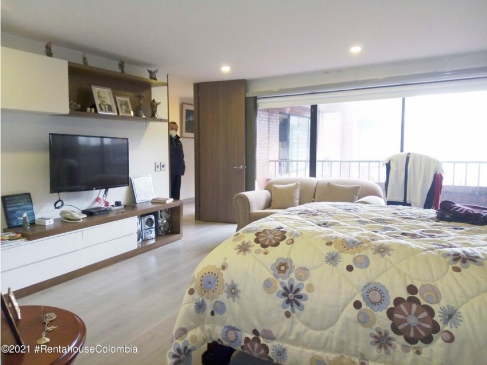 Vendo Apartamento en  Chico(Bogota) C.C 22-279