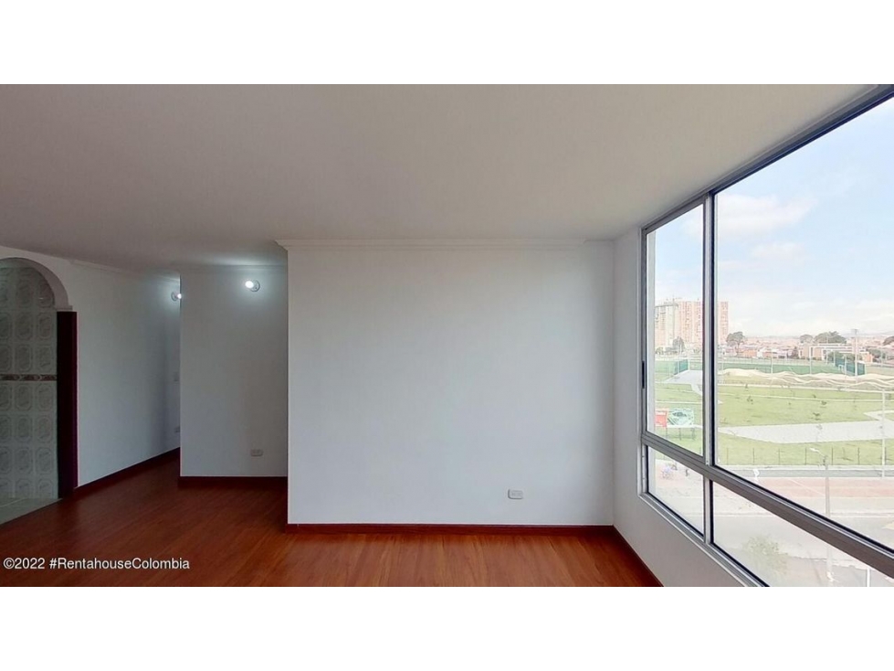 Apartamento en  Timiza(Bogota) RAH CO: 22-3066