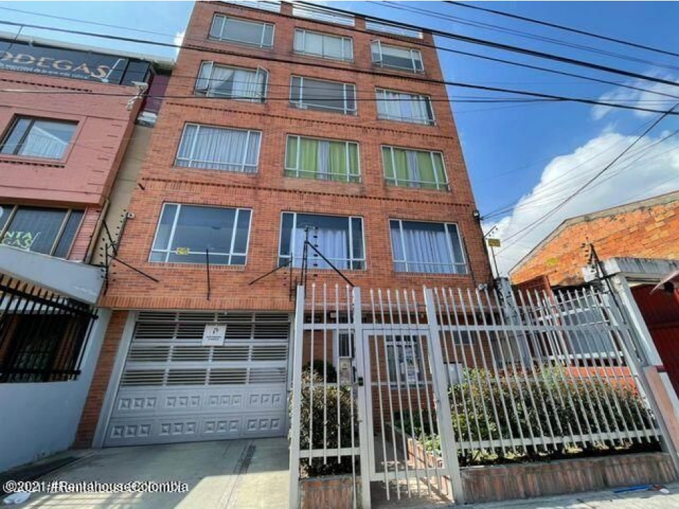 Apartamento en  Spring(Bogota) RAH CO: 23-775