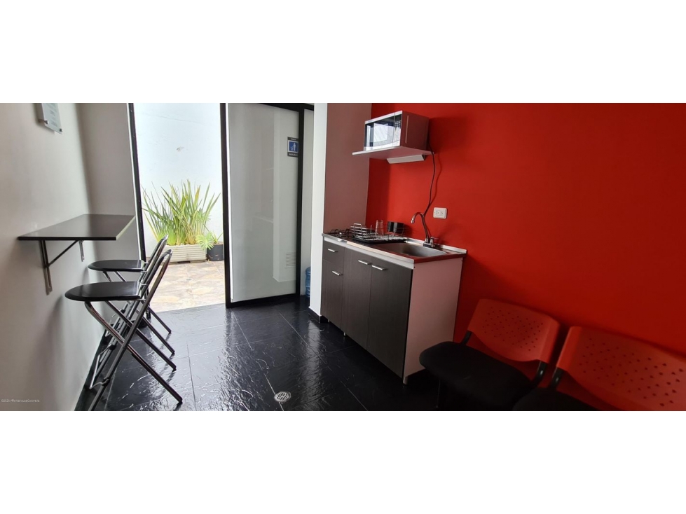 Comercial en  El Campin(Bogota) RAH CO: 23-830