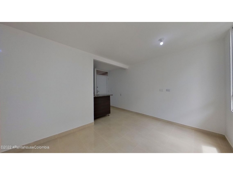 Apartamento en  Providencia RAH CO: 23-1018