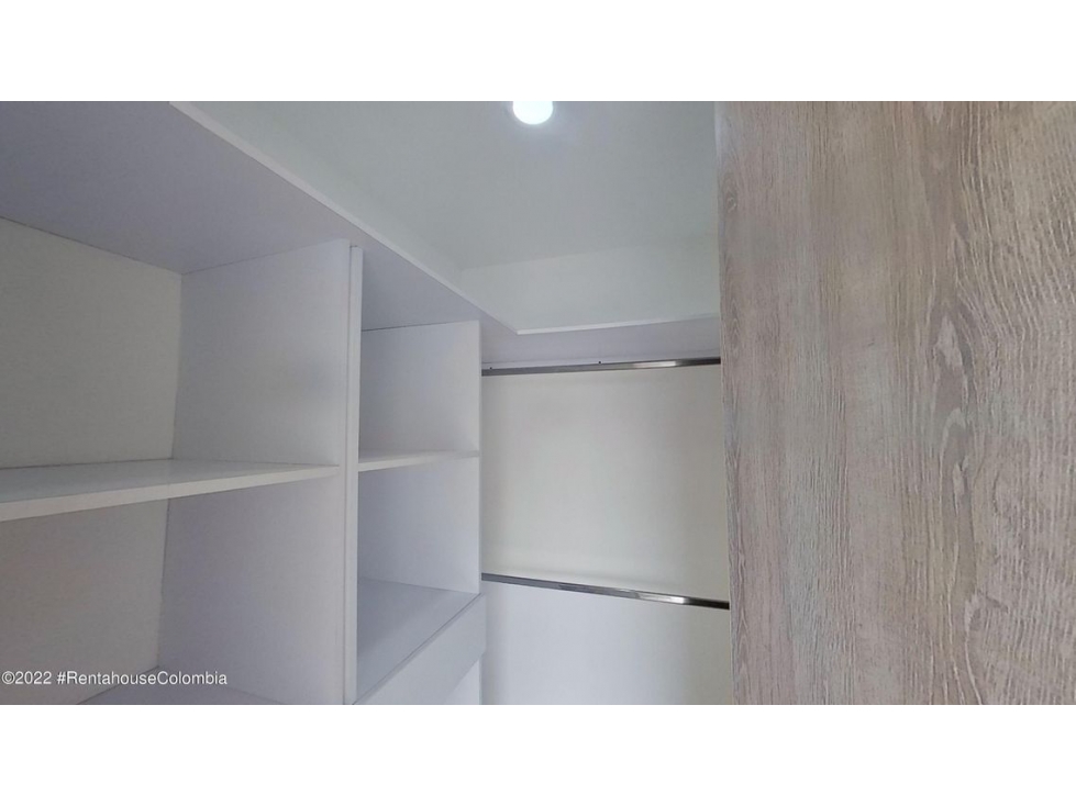 Apartamento en  La Doctora RAH CO: 23-1117