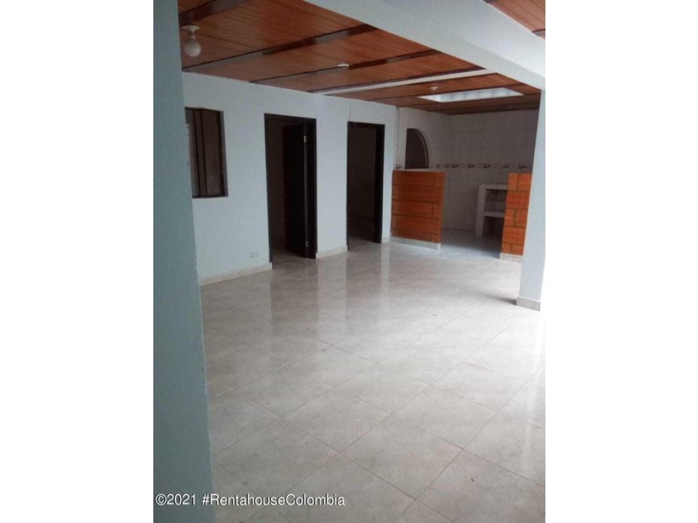 Vendo Casa en  Granada Norte(Bogota) C.O 23-646