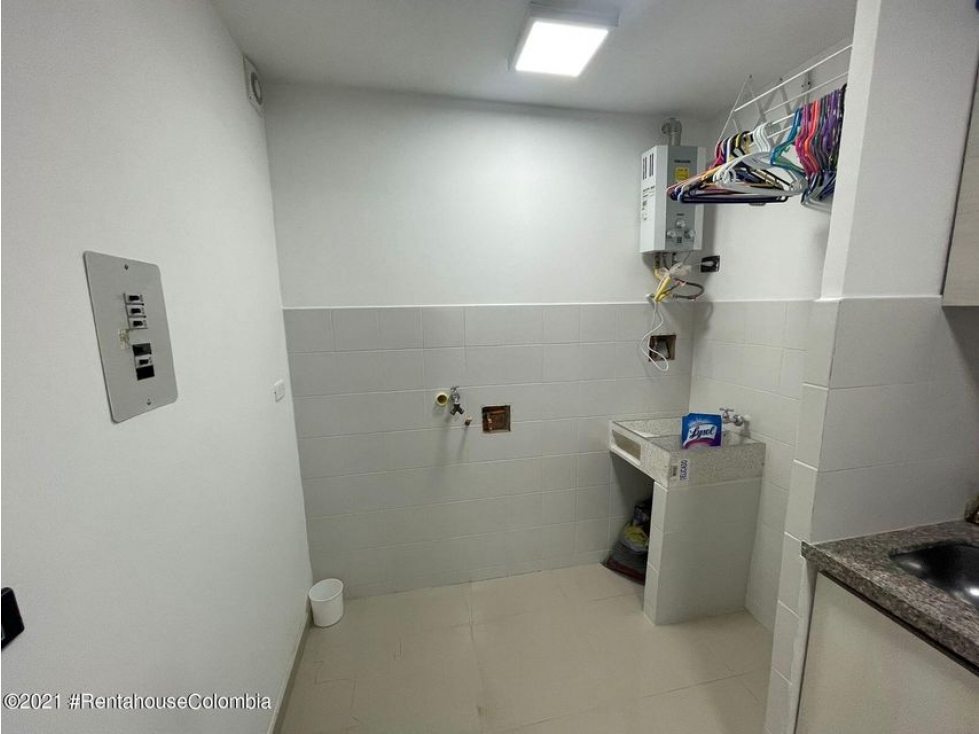 Vendo Apartamento en  Spring(Bogota) C.O 23-775