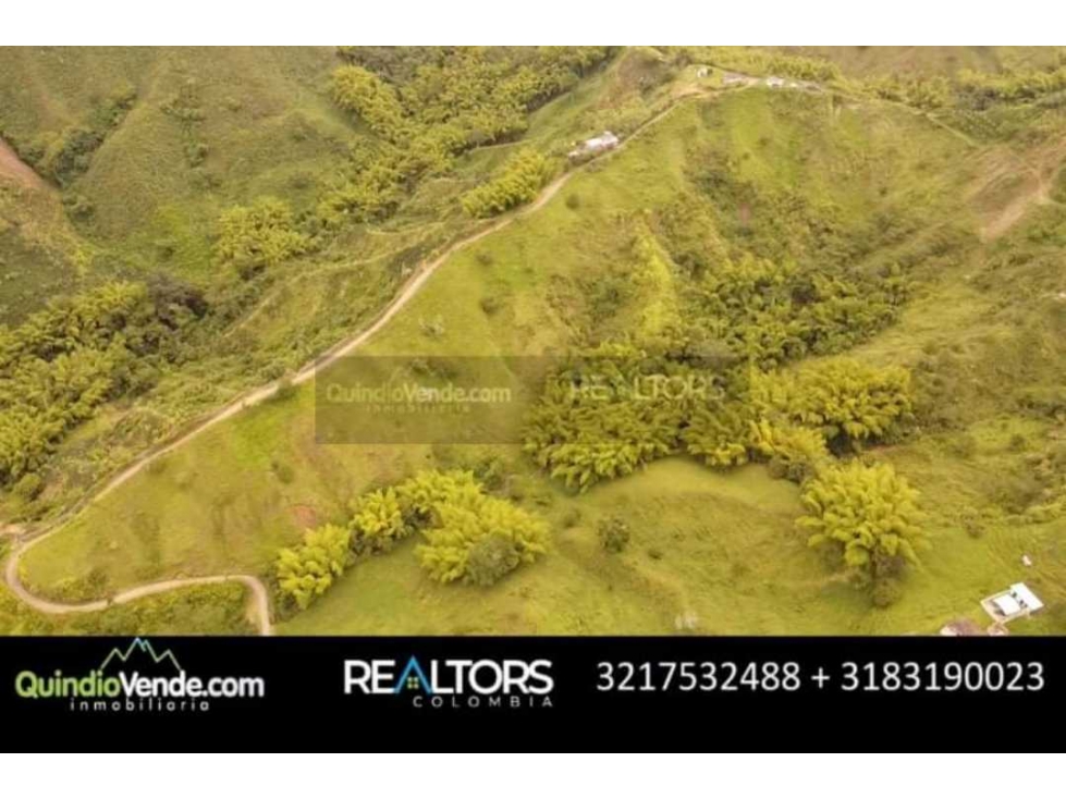 Finca para la venta a 20 minutos de Santa Rosa de Cabal con aguas