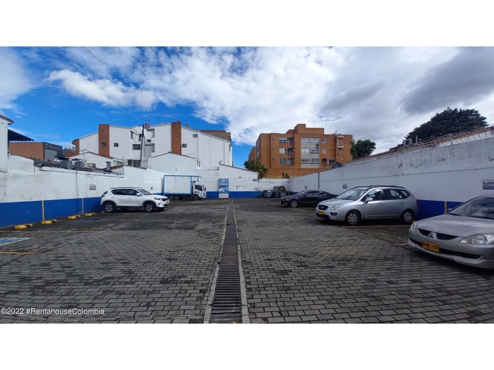 Comercial en  El Contador(Bogota) RAH CO: 23-1871