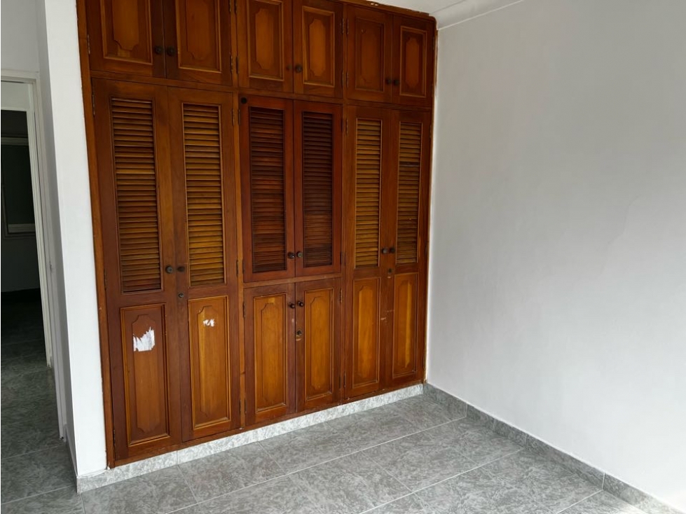 VENDO APARTAMENTO BARRIO GUAYAQUIL - P. HORIZONTAL (E.I) CW:6900726