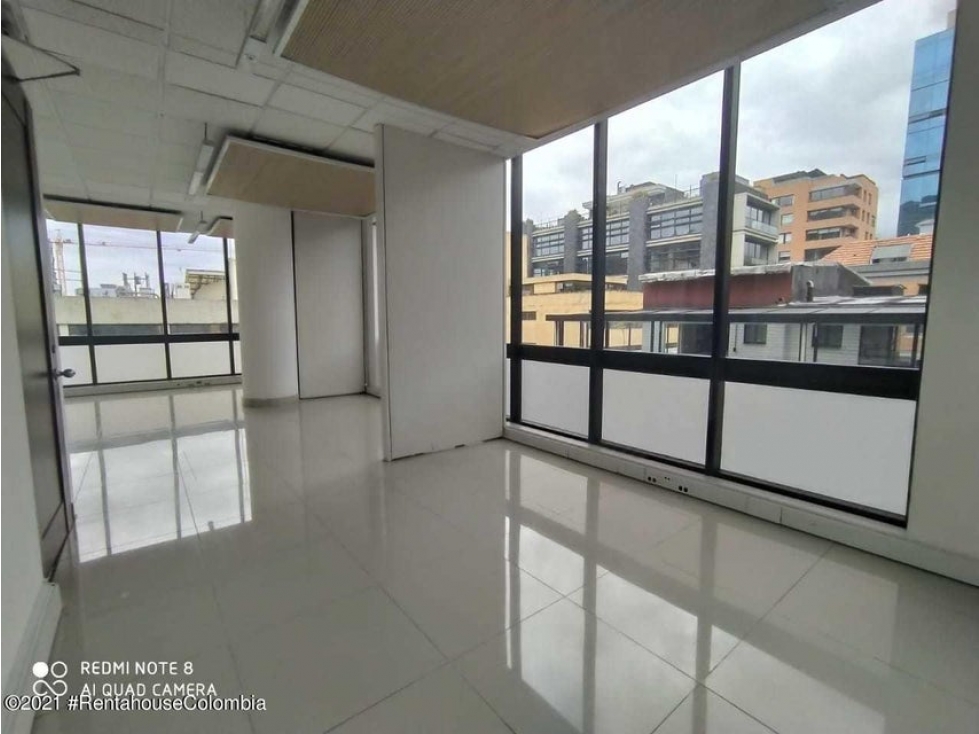 Comercial en  Chico(Bogota) RAH CO: 24-684