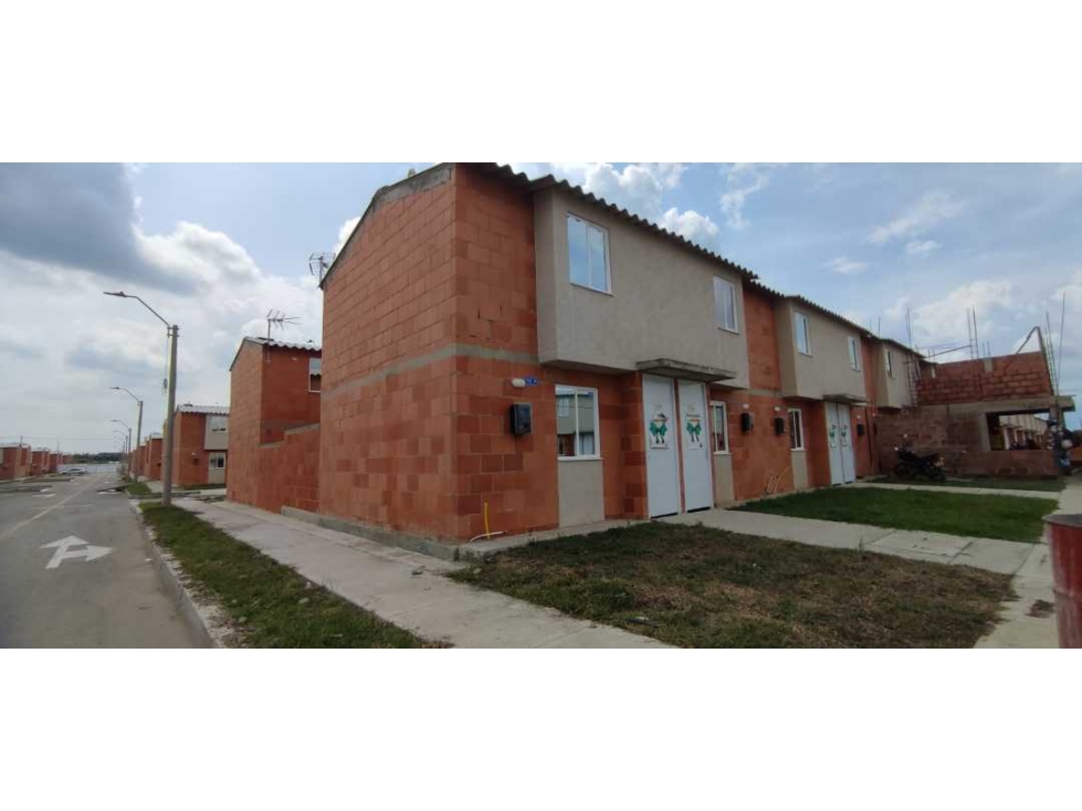 Vendo casa esquinera en villa gorgona (K.T) CW:6906092