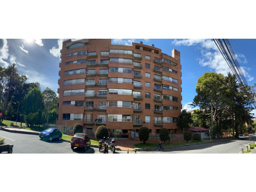 ARRIENDO APARTAESTUDIO EN CHICÓ RESERVADO