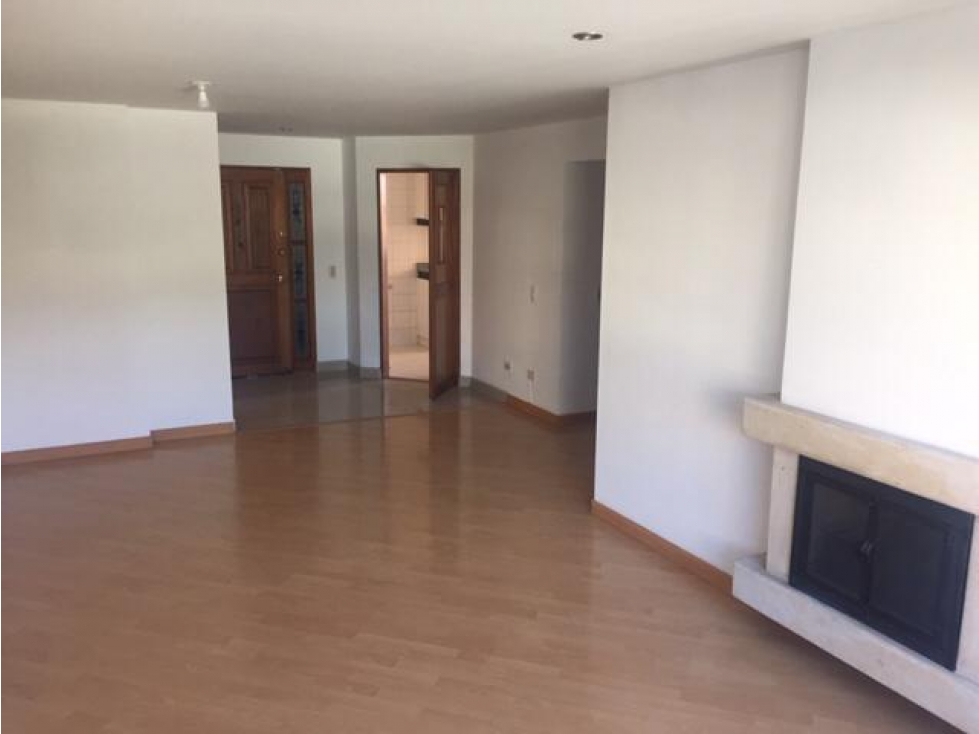 VENTA APTO CALATRAVA 109 M2 3 ALCOBAS