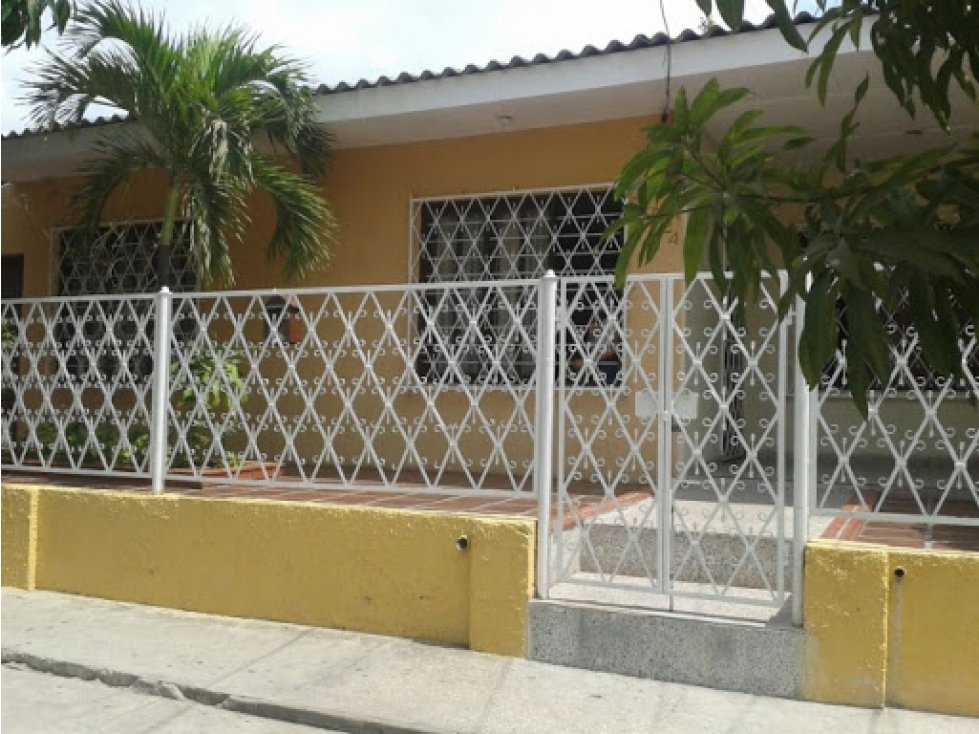 Maat vende casa, San Jose. 320m2  $350 millones