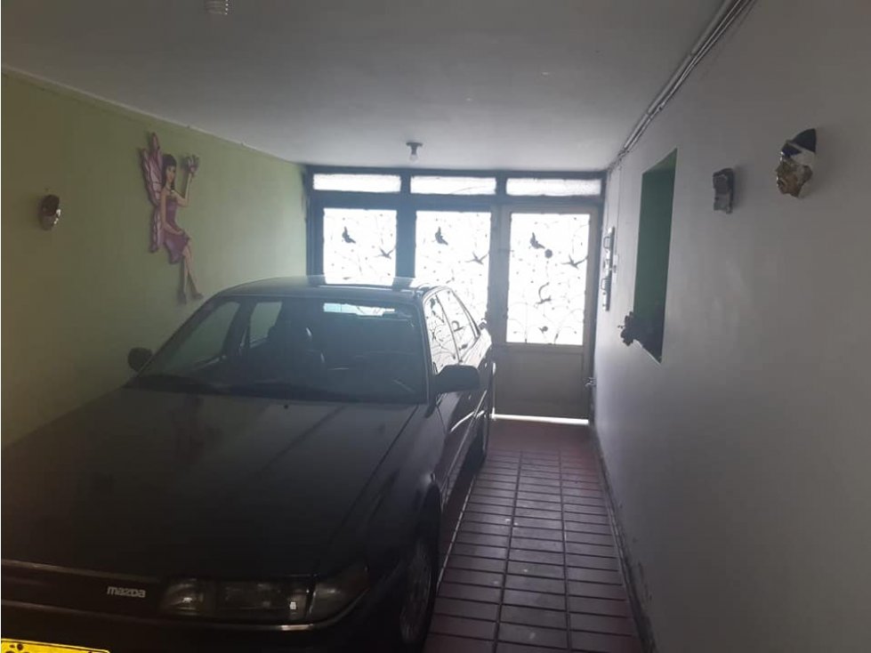 SE VENDE CASA CIUDAD JARDIN SUR PERMUTO X APTO