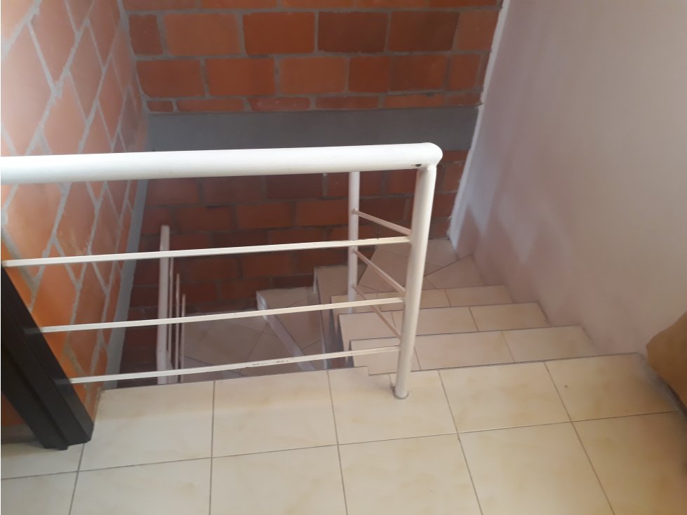 VENDO CASA EN SAN JORGE 2 -14 GIRON