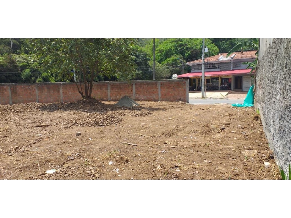 SE VENDE LOTE EN BELLA SUIZA - CALI SUR