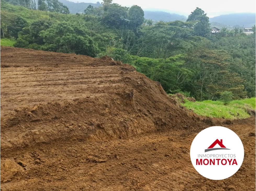 SE VENDEN LOTES SECTOR SUBIENDO EL CHAQUIRO , DOSQUEBRADAS