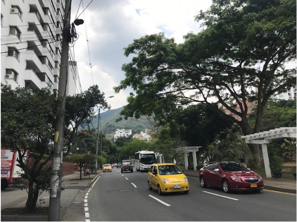 Edificio Consultorios, Venta, Barrio Salomia, Cali Valle