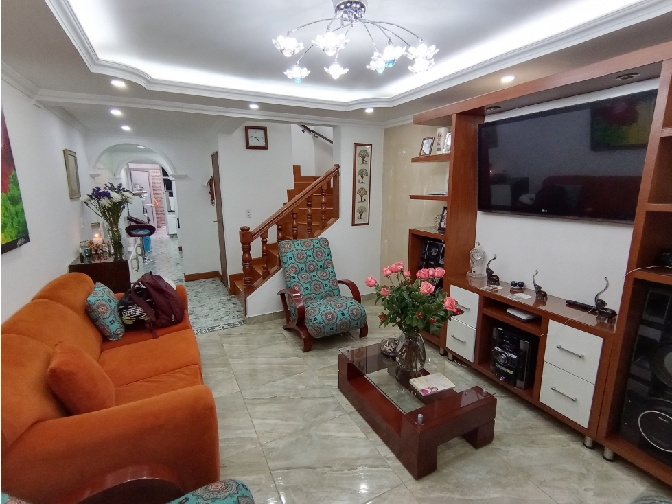 CASA EN VENTA AMÉRICAS OCCIDENTAL