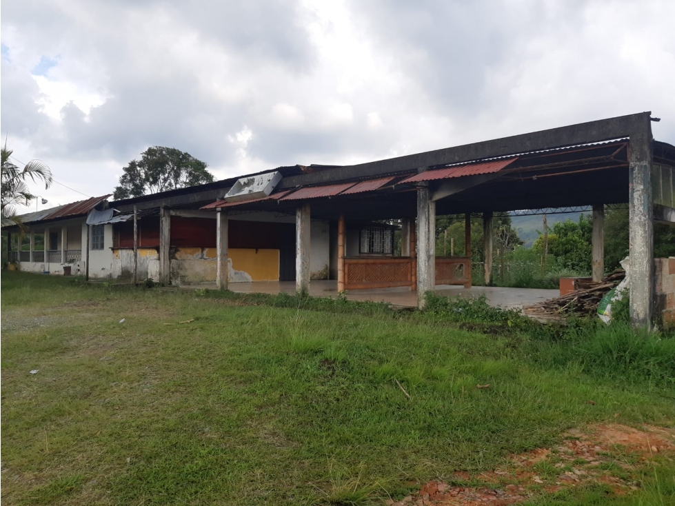 Se vende Casa Campestre San Juan de La Carolina Salento