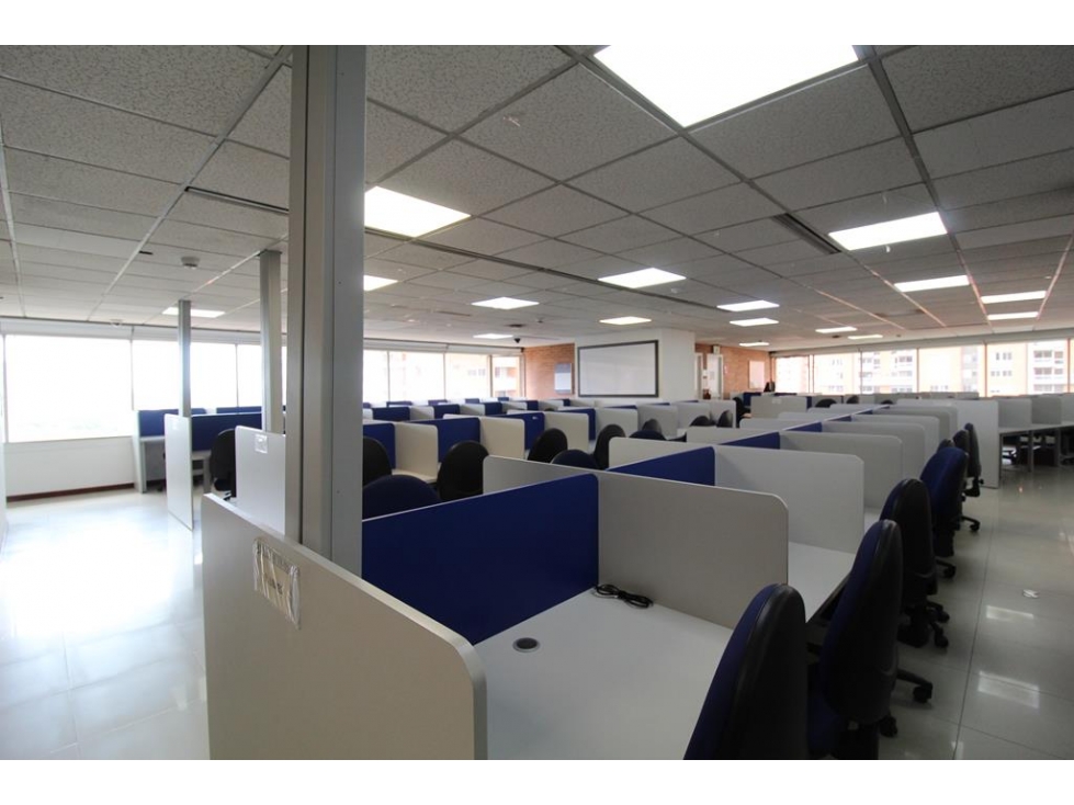 Oficinas Centro Internacional: 649m2