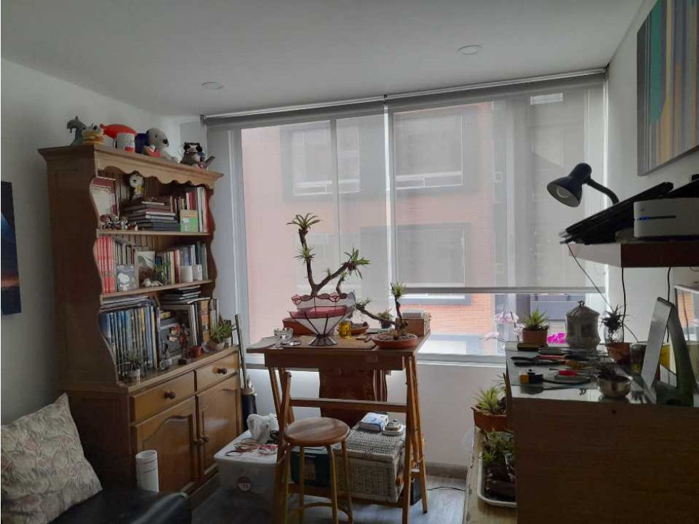 Apartamento en venta en cedritos. Excelente ubicación. Precio negociab