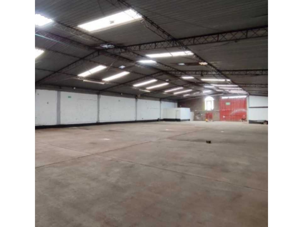 ARRIENDO BODEGA INDUSTRIAL DE ALTO IMPACTO, ZONA FONTIBÓN