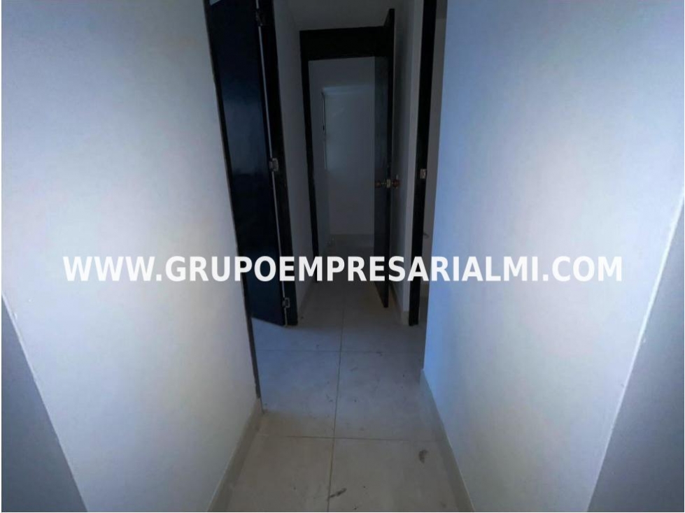 HERMOSO APARTAMENTO EN VENTA - SECTOR ROBLEDO COD:28179