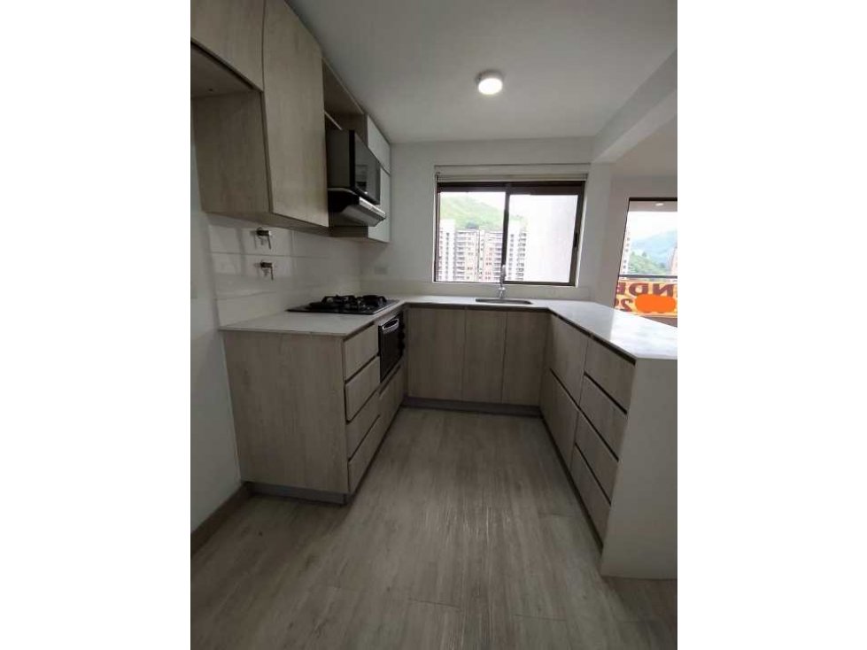 HERMOSO APARTAMENTO EN VENTA EN AVIVA