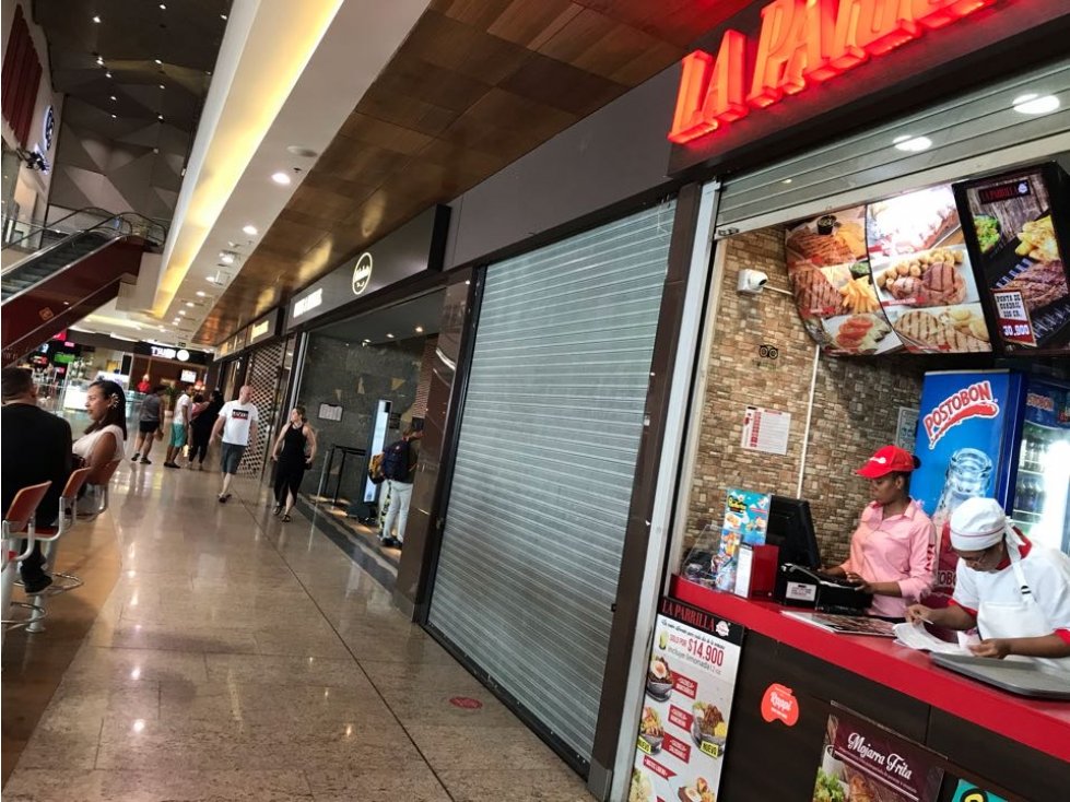 LOCAL COMERCIAL ÁREA COMIDAS PLAZA BOCAGRANDE