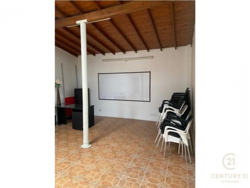 OFICINA EN ARRENDAMIENTO - SECTOR LAURELES - COD:6204686