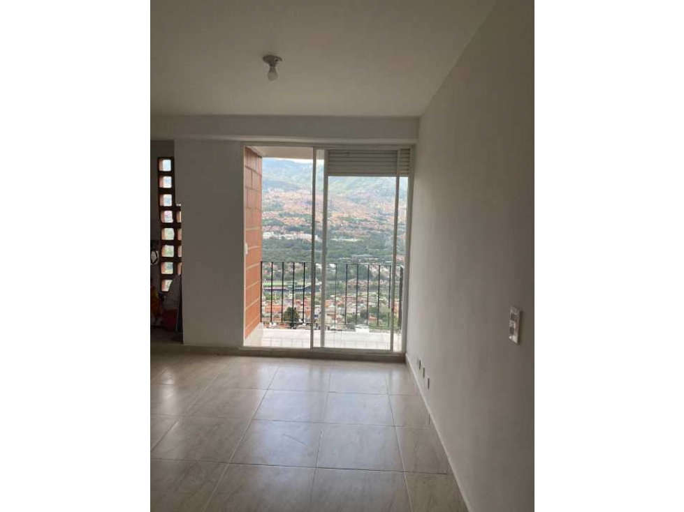 SE VENDE APARTAMENTO EN MEDELLIN , ANDALUCIA