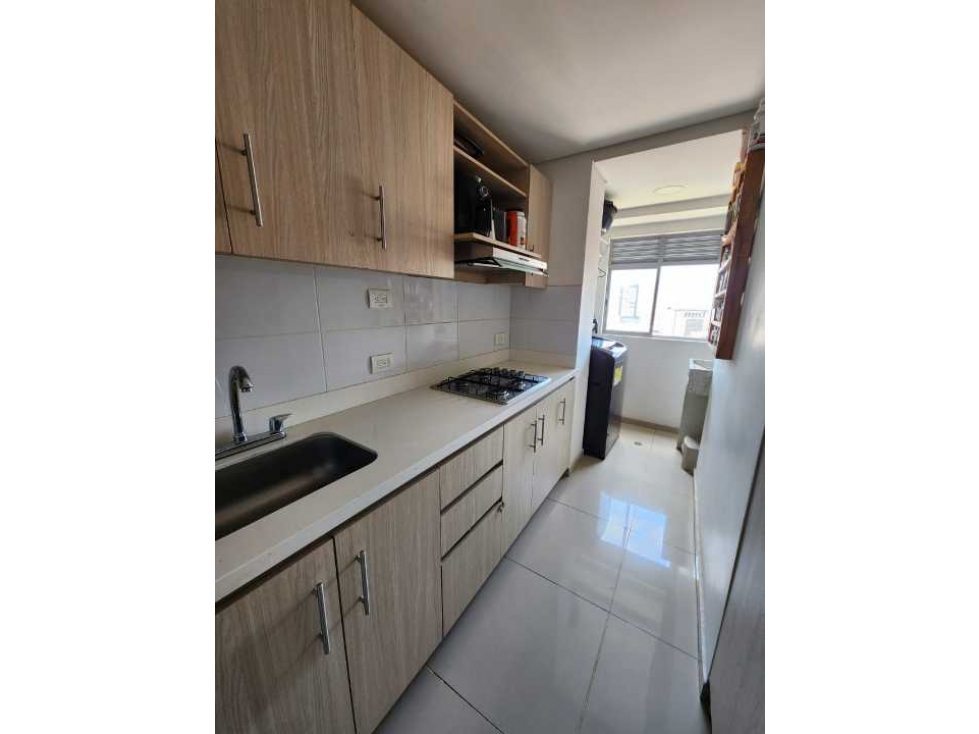 SE VENDE HERMOSO APARTAMENTO EN ITAGUI, URB RESERVA DEL PARQUE