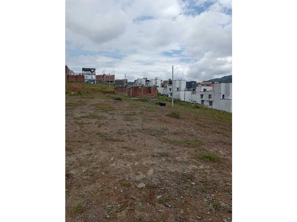 Se vende lotes en Santa Rosa de cabal barrio villa Andréa