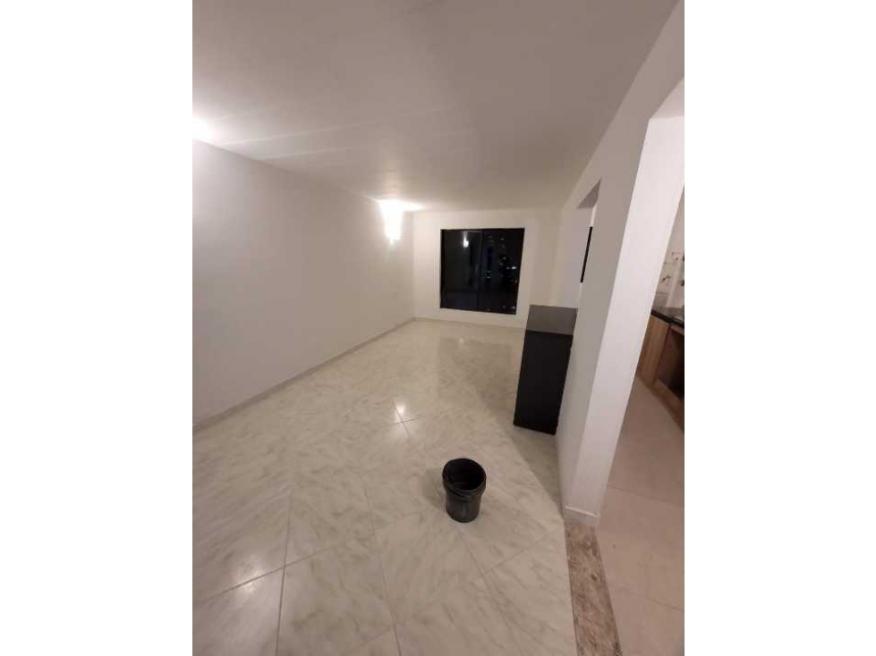 VENDO APARTAMENTO EN EL POBLADO LOMA DE LOS PARRA