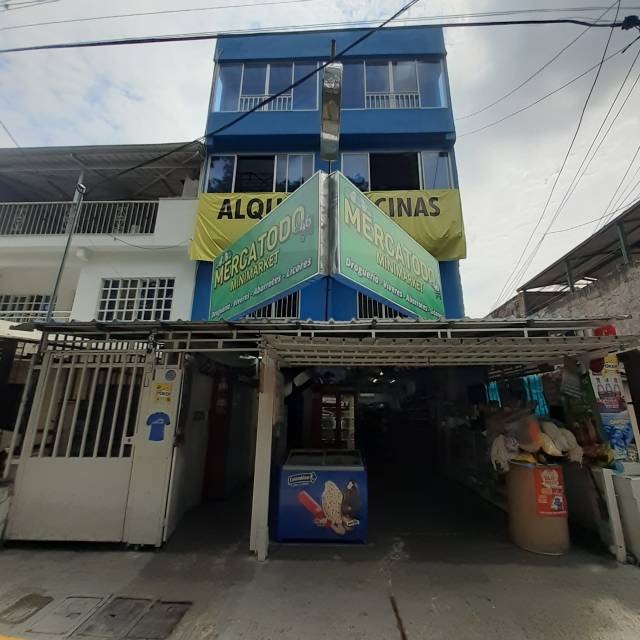 EDIFICIO DE 4 PLANTAS EN EL BARRIO VILLA DEL SUR IDEAL PARA OFICINAS, CONSULTORIOS SECTOR SALUD.