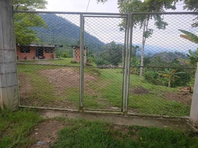 Finca a 45 minutos de Bucaramanga y a 20 minutos de Lebrija