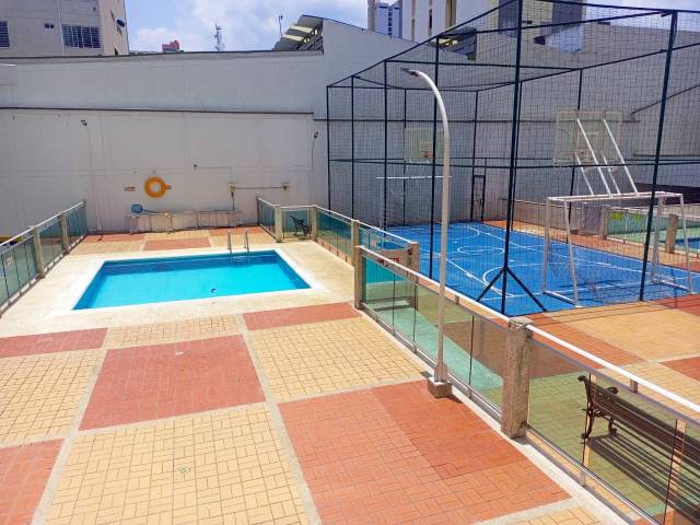 SE VENDE MAGNIFICO APTO EN CONJ. SANTA ISABEL, LOS COMUNEROS !!